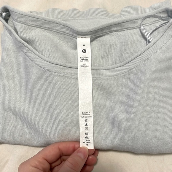 Lululemon Take It All In Sweater - Picture 7 of 7